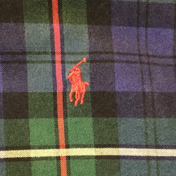 Ralph Lauren woven cotton long sleeve button down shirt (Classic Medium) - Picture 4 of 9